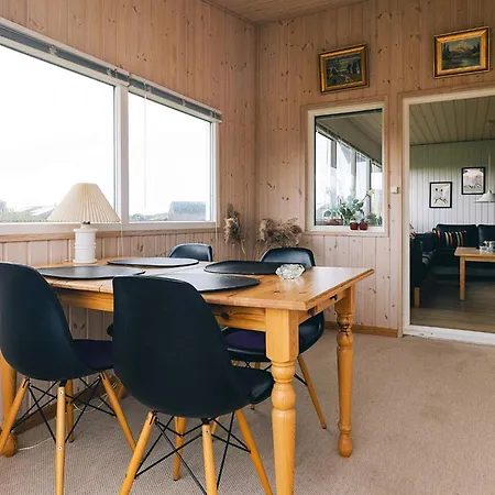 4 Person In Lokken-by Traum
